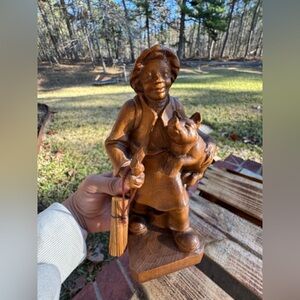 VINTAGE GERMAN HAND CARVED WOOD FIGURINE STATUE OLD MAN WITH PIG‎
